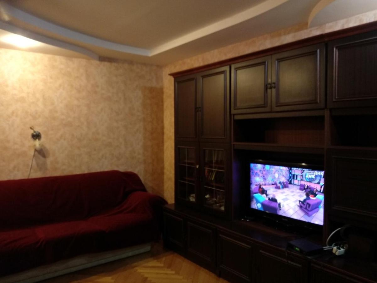 4-X Apartments Center Wi-Fi С 3-Мя Спальнями 95М2 Černihiv Exteriér fotografie